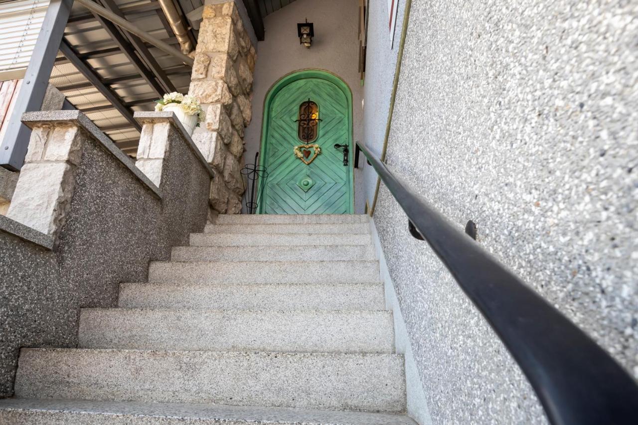 Apartmaji Rauter Bohinj Exterior photo